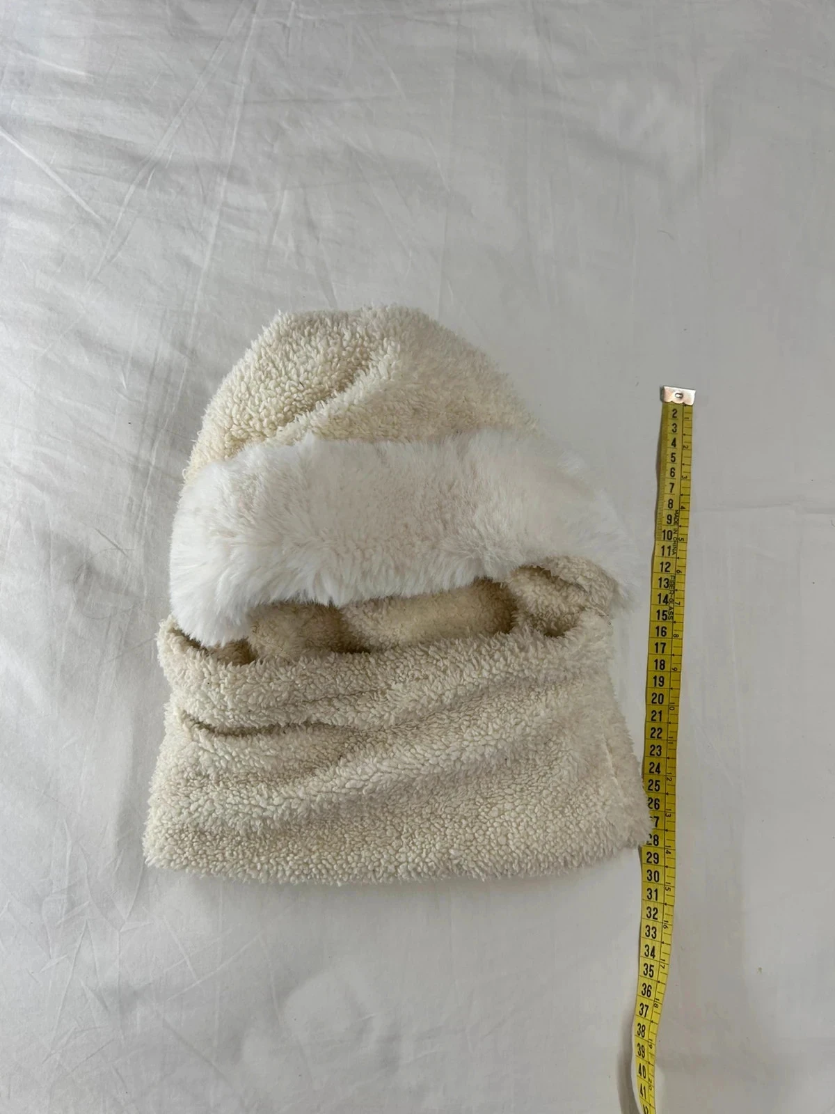 Bonnet blanc crème